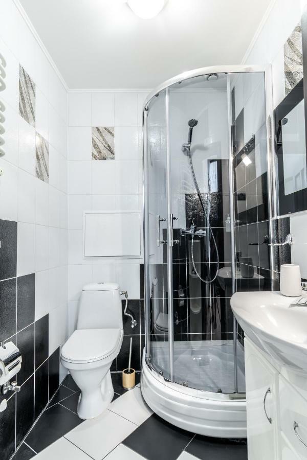 Inshiapartments On Bohomolʹtsya Str 리비프 외부 사진